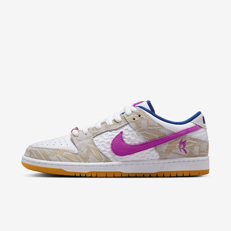 Nike SB Dunk Low x Rayssa Leal