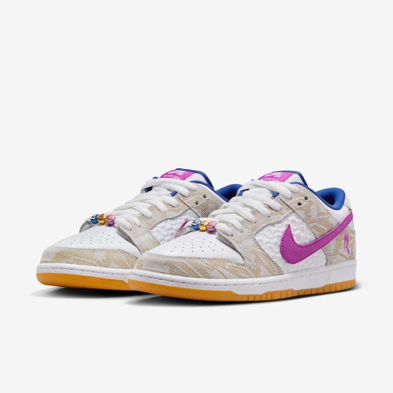 Nike SB Dunk Low x Rayssa Leal